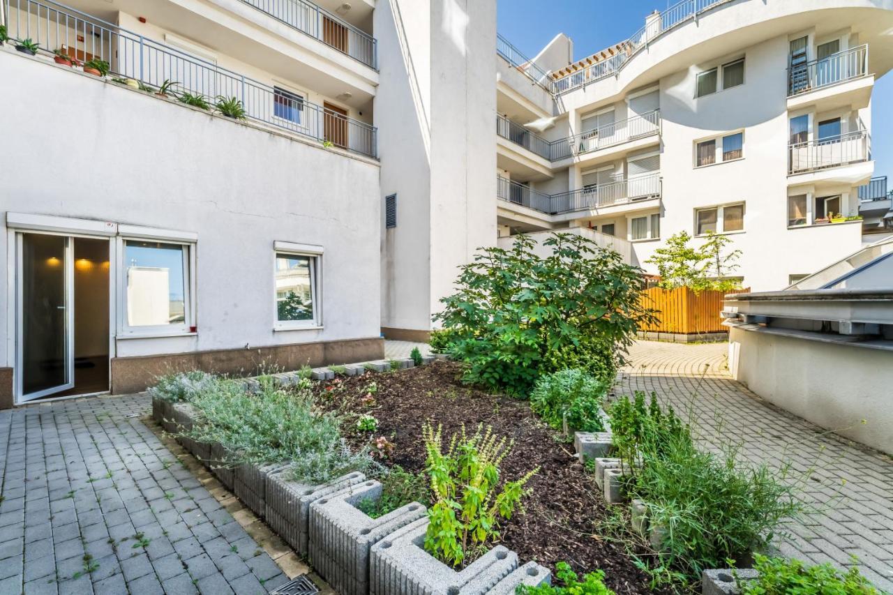 Bpr Garay Suite With Rooftop Terrace & A/C Budapeşte Dış mekan fotoğraf