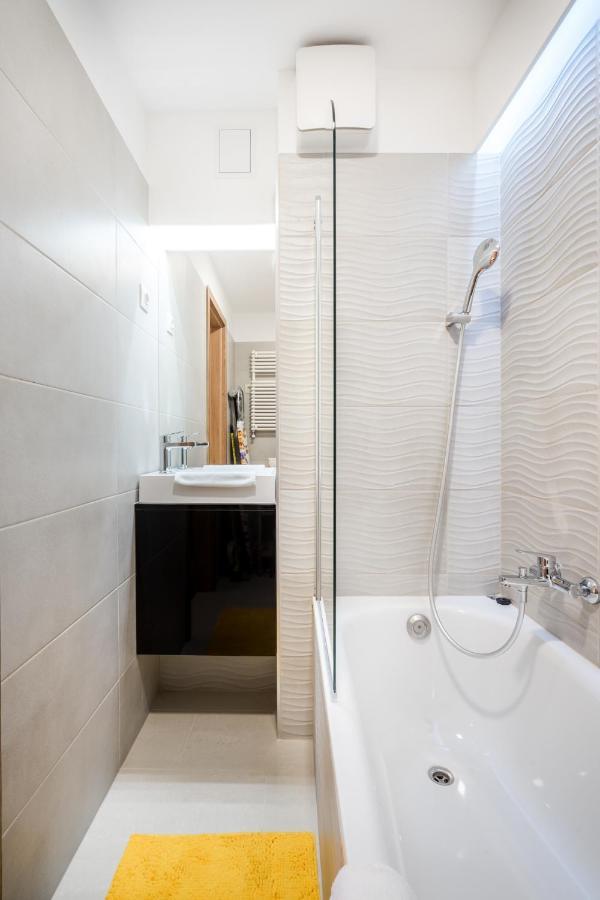 Bpr Garay Suite With Rooftop Terrace & A/C Budapeşte Dış mekan fotoğraf